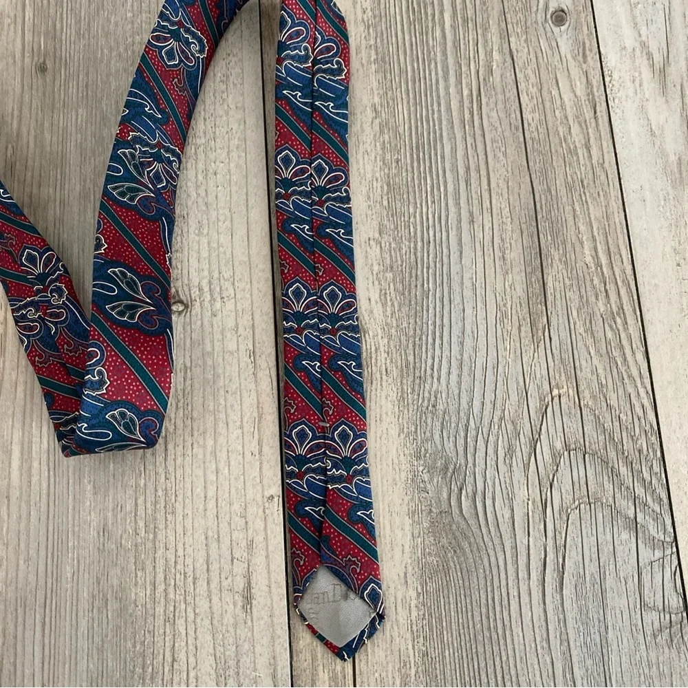 Dior sophisticated tie